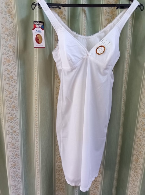3214   Di    JewelXbv   zCg   L 