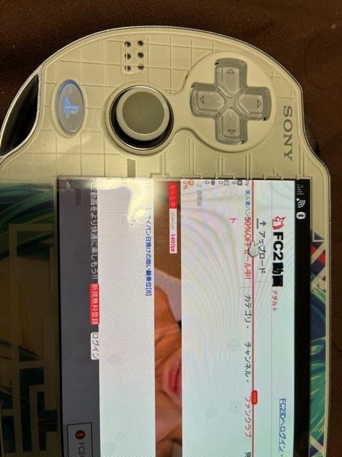 PSVita ~N Limited Edition Wi-Fif {  Q[{/\tg 