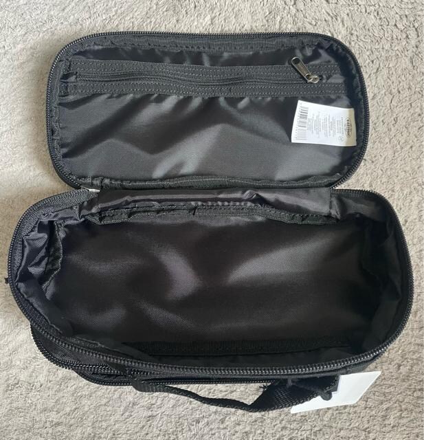 Vi@EASTPAK(C[XgpbNjUSA  Flat Oval~j|[`@ubN@AEghA