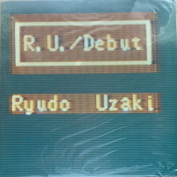 F藳 / Debut