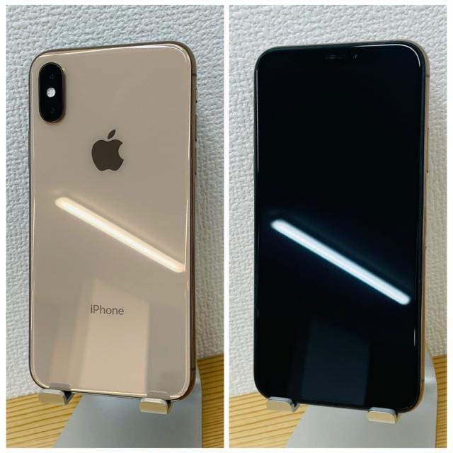 A 100% iPhone XS 256 GB SIMt[ S[h {  Ɠd/AV 