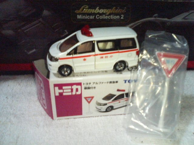 CI  g^  At@[h~}   zr[ 