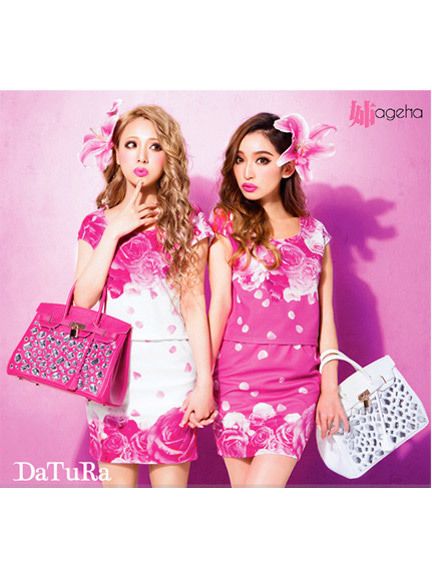 ALLダチュラ♡まとめ売り福袋♡セットアップ&ワンピース♡ローズ♡バラ♡花柄♡ DaTuRa☆雑誌掲載大人気☆ラブローズ☆セットアップ☆ピンク