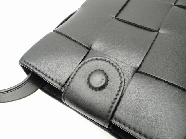 BOTTEGAVENETA {beKEFl^ JZbg ~j NX{fBobO V_[obO ubNUSED  uh 