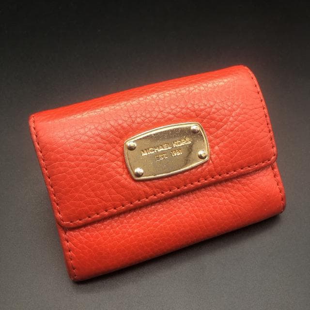  MICHAEL KORS ܂z 