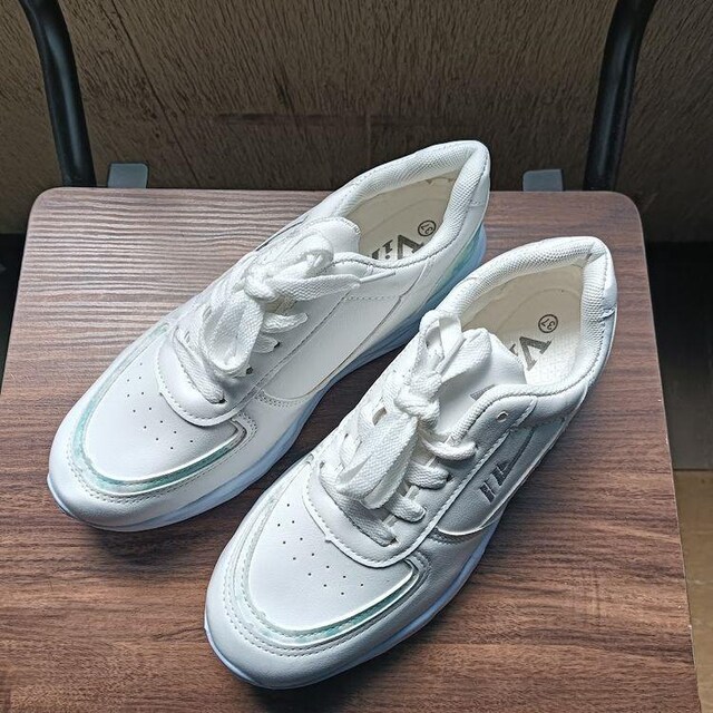 Vi 23.5cm fB[X Xj[J[ zCg V[Y C gAbv   t@bV 