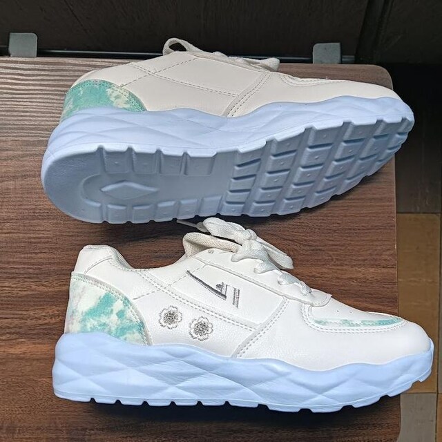 Vi 23.5cm fB[X Xj[J[ zCg V[Y C gAbv  t@bV 