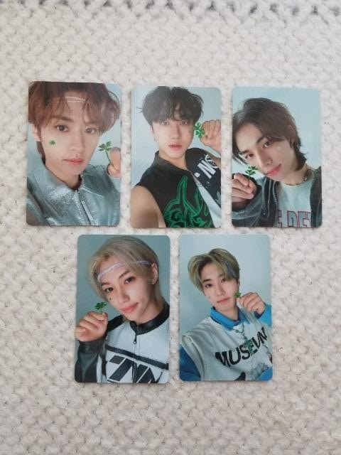 Stray Kids gJZbg  ^gObY 