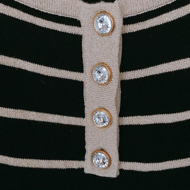 CECIL McBEE   {[_[ Vv s[X  F N2m  uh 