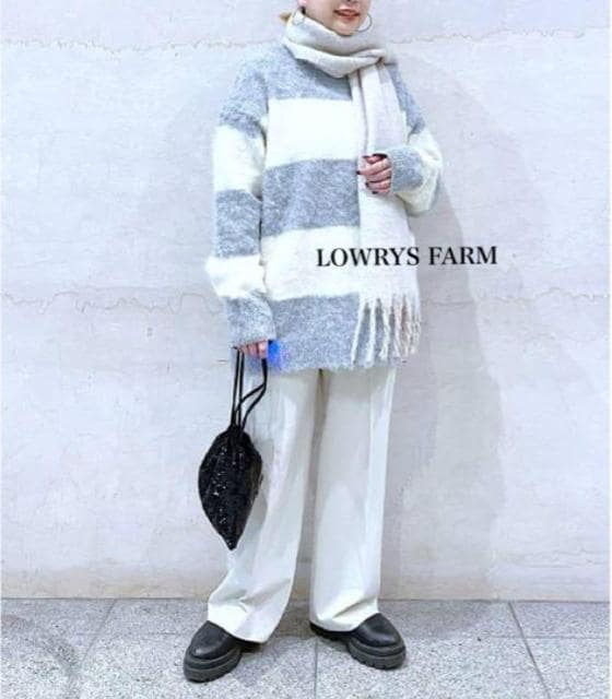 Vi@LOWRYS FARM  VM[Ojbg  t@bV 