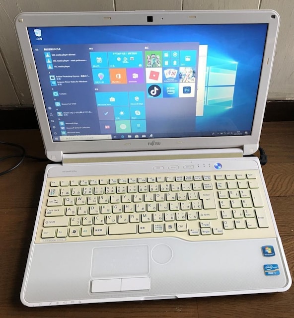 m[gp\R PC Windows11 10 xm FMV AH55/G 8GB i7-2670QM Vi SSD480GB  PC{/Ӌ@ 