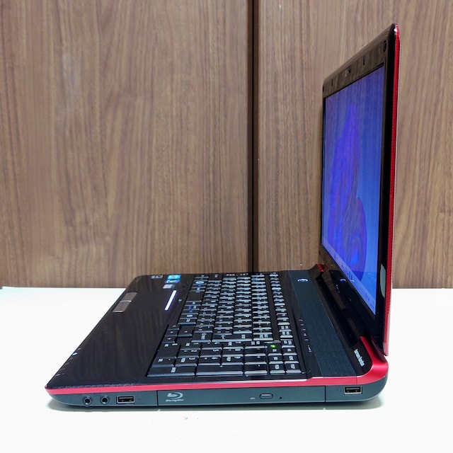 TOSHIBA dynabook Corei7 16GB SSD512GB u[C WebJ Windows11  PC{/Ӌ@ 