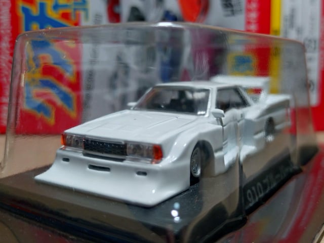 1/64 AIV} O`14 910 u[o[hA