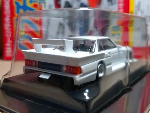 1/64 AIV} O`14 910 u[o[hA