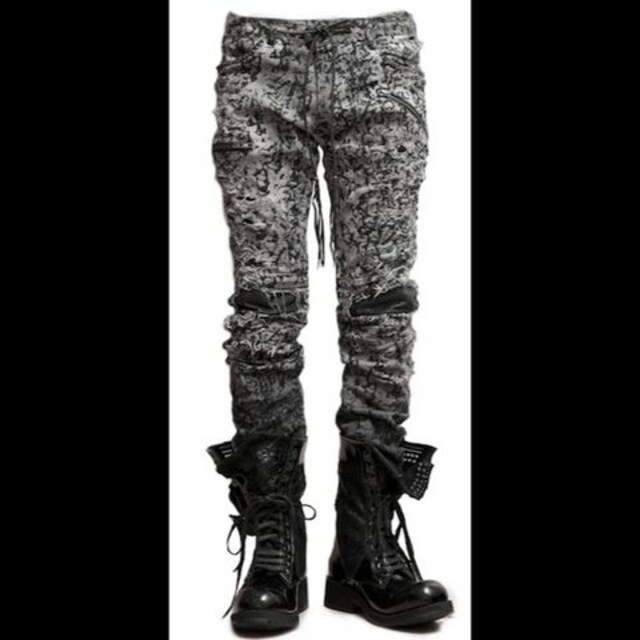 KMRIIP WHITE PANTHER DENIM/ESTOC 2   uh 