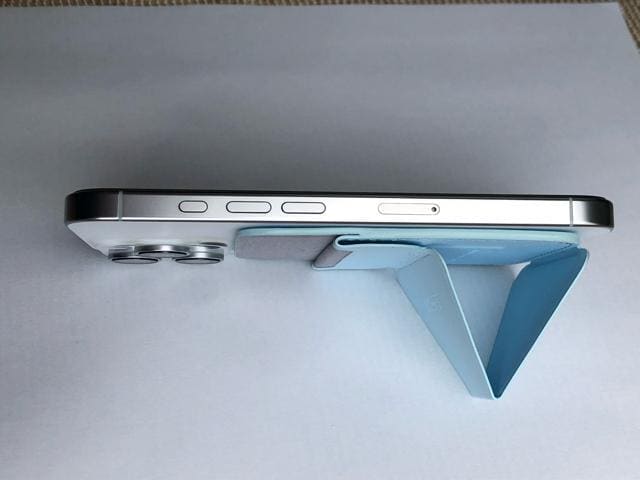 iPhone 16 Pro 128GB  Ɠd/AV 