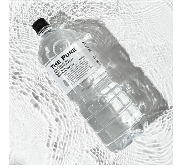 y9{z VR THE PURE 2000ml 9{ U sA  kAvX̓VR  O/hN 