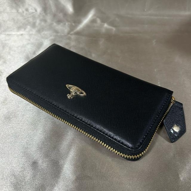 Vigp/Vivienne Westwoodz  uh 