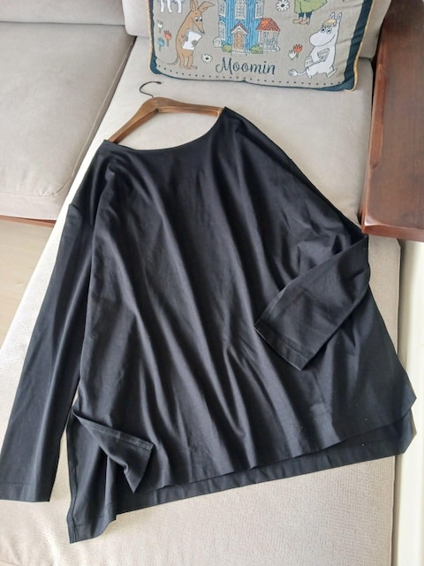 Cincuenta closet/Jbg\[I[o[TCỸubNJbg\[  t@bV 