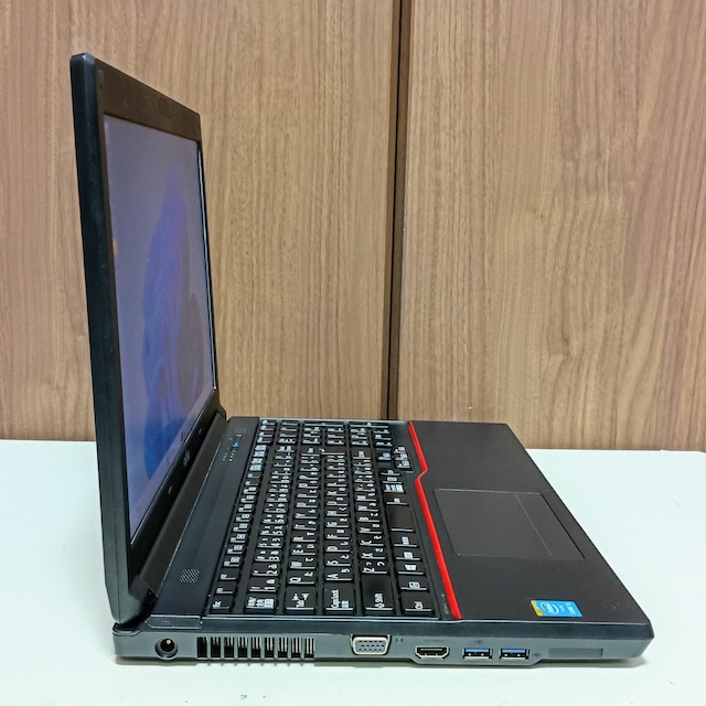 m[gp\R Windows11 Office FUJITSU LIFEBOOK Corei5 8GB SSD256GB  PC{/Ӌ@ 