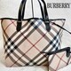 BURBERRY o[o[ e |[`t PVC D^ g[gobO