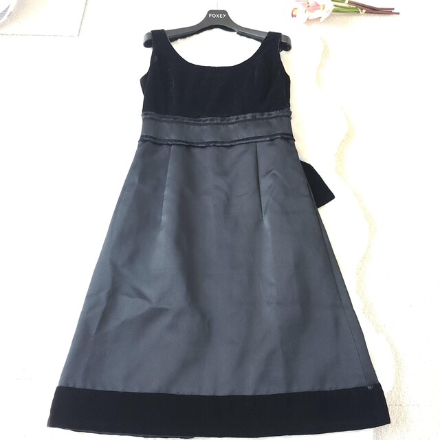 FOXEY BOUTIQUE 냊{txxbghbLOs[X 38  uh 