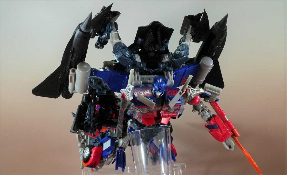 中古 トランスフォーマー RA01オプティマス＆RA13ジェットファイヤー 中古 トランスフォーマー RA01オプティマス＆RA13ジェット