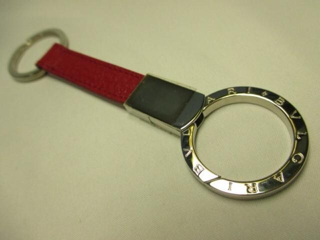 gpi BVLGARI uK L[O L[z_[  { t  uh 