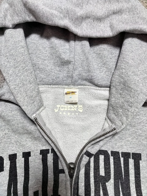 JOHN'S CLOTHING~RUSSELLp[J[TCYMWYN[WOaJ22NAJWsurf  jt@bV 