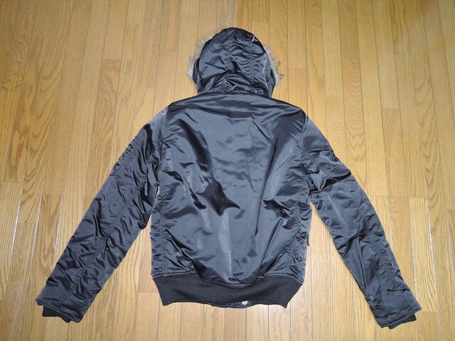 HYSTERIC GLAMOUR qXebNO}[ N2-BWPbg S  t@[p[J[PRIMALOFT bYR[g  uh 