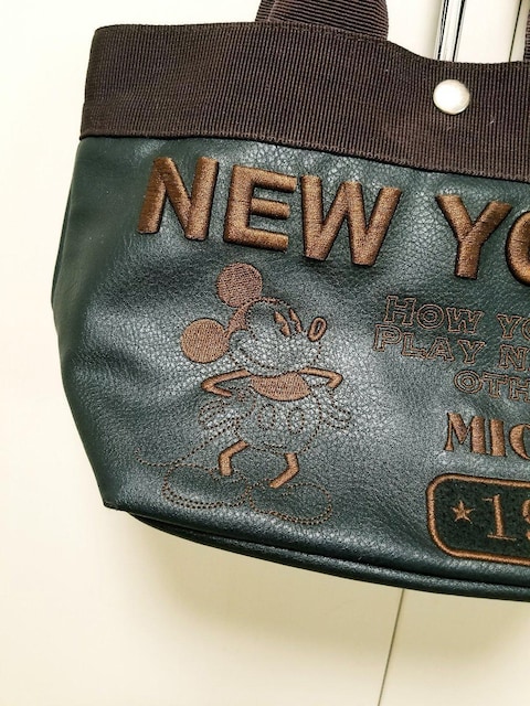 DISNEY ~bL[ U[g[gobO łF fBYj[