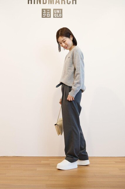UNIQLO~ANYA/jbgCgO[̐Vijbg