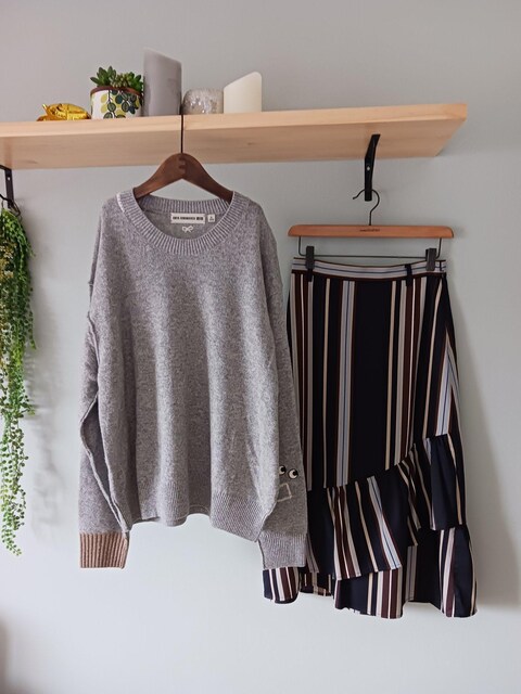 UNIQLO~ANYA/jbgCgO[̐Vijbg