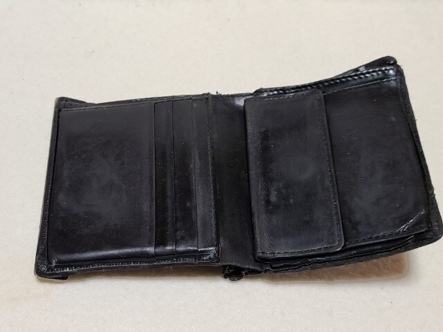 ジャンポールゴルチエ♠シルバーメタルプレート折り財布 ジャンポールゴルチエ 二つ折り財布 メタルプレート - メルカリ