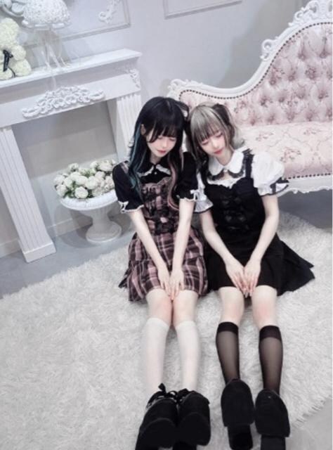 Vigp^OtLTCY@rX`FXJ[gZbgAbv@SXLilyMerry  t@bV 