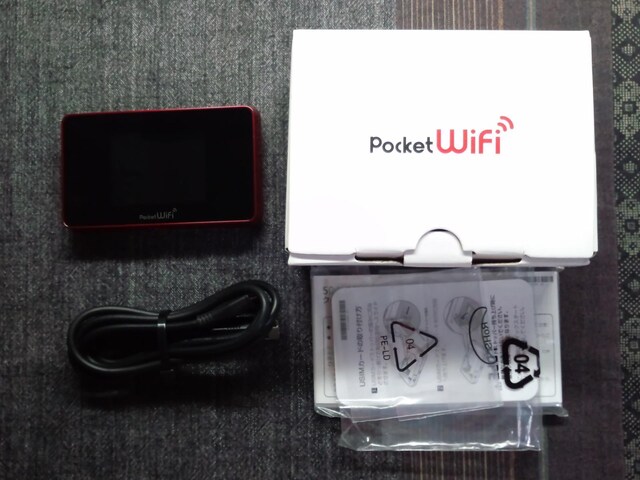 Y!mobile Pocket Wifi 504HW bh  PC{/Ӌ@ 