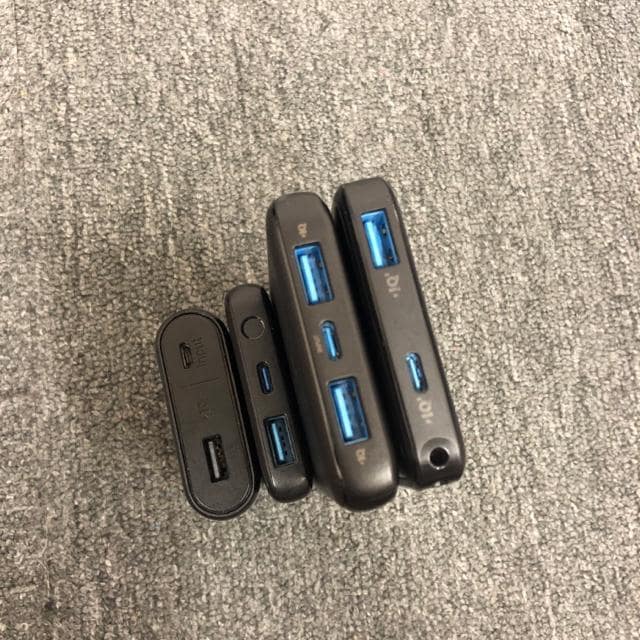  ANKER AJ[ oCobe[ 4Zbg  Ɠd/AV 