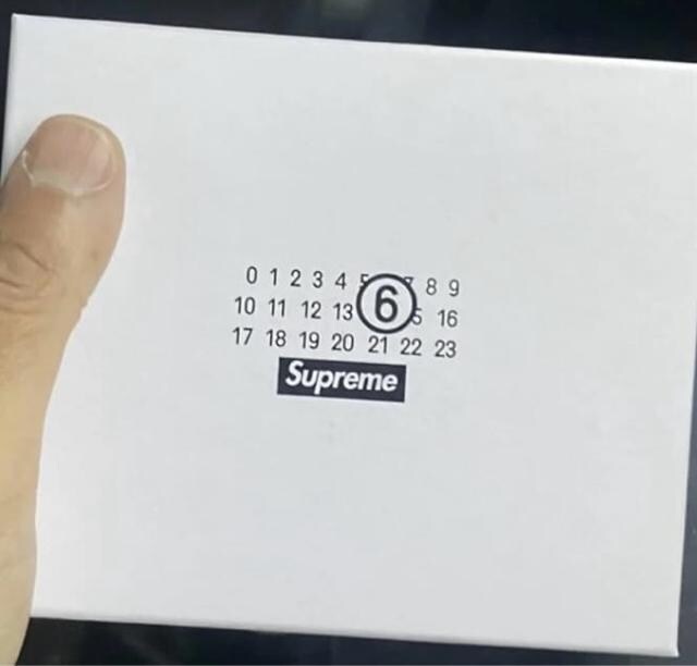 Supreme x MM6 Maison Margiela Wallet  uh 