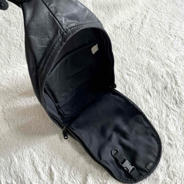 PORTER |[^[ A[t {fBobO V_[obO  U[  uh 