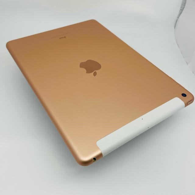 ǍD@dr100% iPad 6 6@32 GB SIMt[@{  PC{/Ӌ@ 
