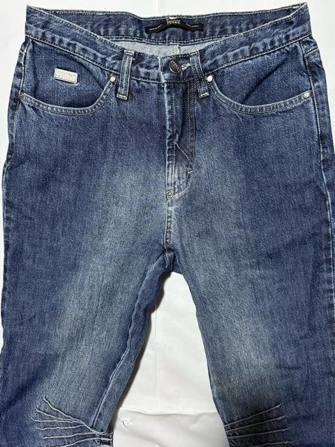 FERRE tF ITALY C^A fj 28 u[cJbg r W[Y K COuh pc {gX Ò  jt@bV 