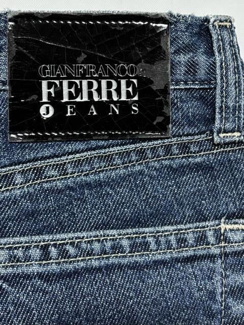 FERRE tF ITALY C^A fj 28 u[cJbg r W[Y K COuh pc {gX Ò  jt@bV 