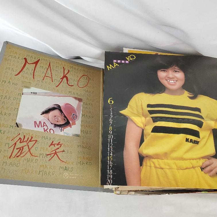 石野真子さん切り抜き・ミニポスター・会報など全450点（枚）以上（ファイルごと） 石野真子☆切り抜き・ミニポスター・会報など全450点（枚）以上