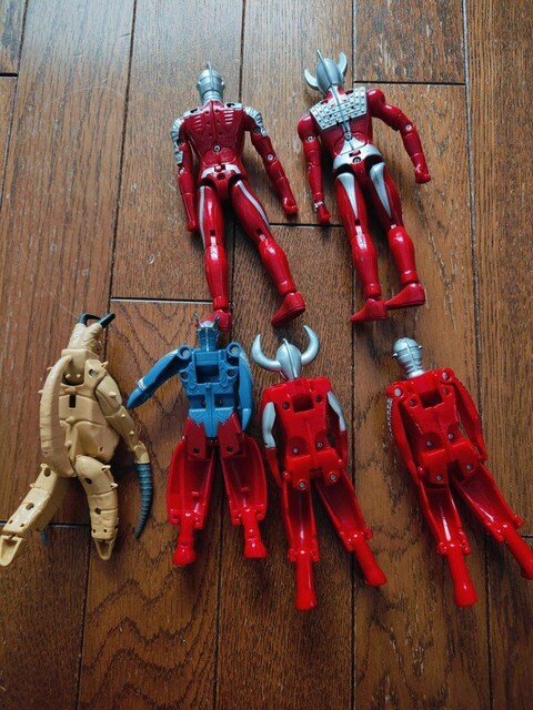 BANDAI  EgGbO  EgANV  tBMA ܂Ƃߔ  zr[ 