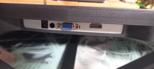 LCDQ[~Oj^[ 23.8C` VGA/HDMI/j^[ u[hEHb`@