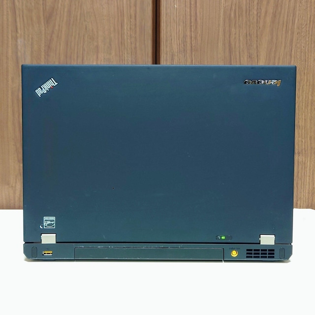 Lenovo ThinkPad Corei7 16GB ViSSD512GB DVD WebJ OtBbN{[h  PC{/Ӌ@ 
