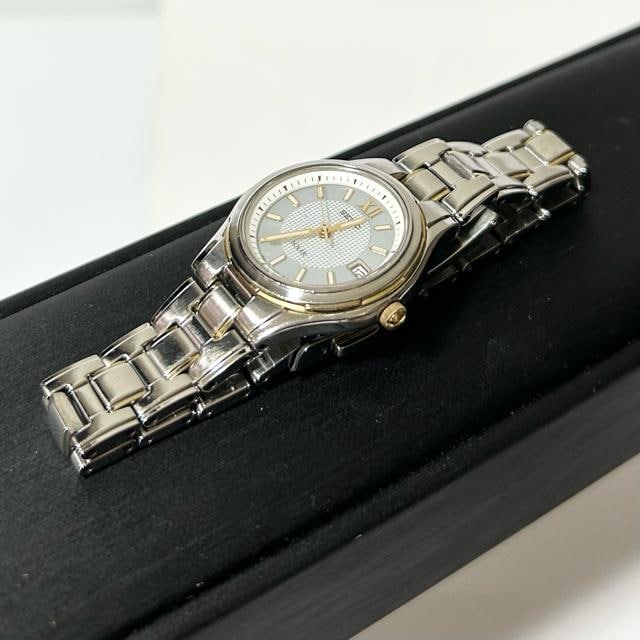 i SEIKO ZCR[ rv \[[ V182-0AB0 mFς  ANZT[/v 