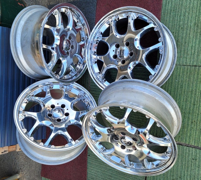 BRABUS@MONOBLOCK VbLzC[19C`8.5J 9.5J pcd 112@5CZbg35@zC[̂4  /oCN