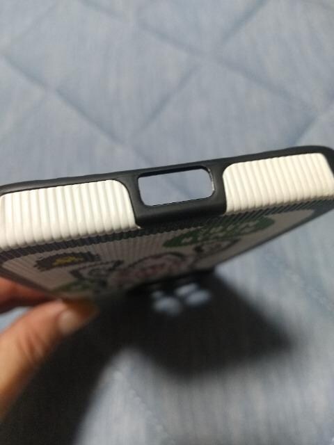 iPhone13PrõP[Xq[}ChiłI