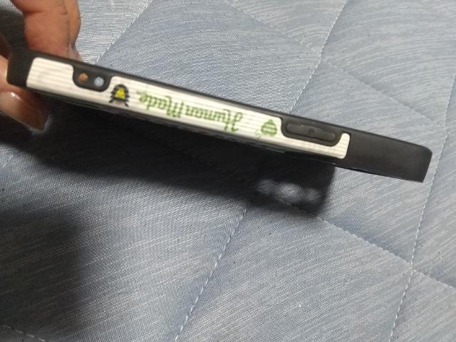 iPhone13PrõP[Xq[}ChiłI